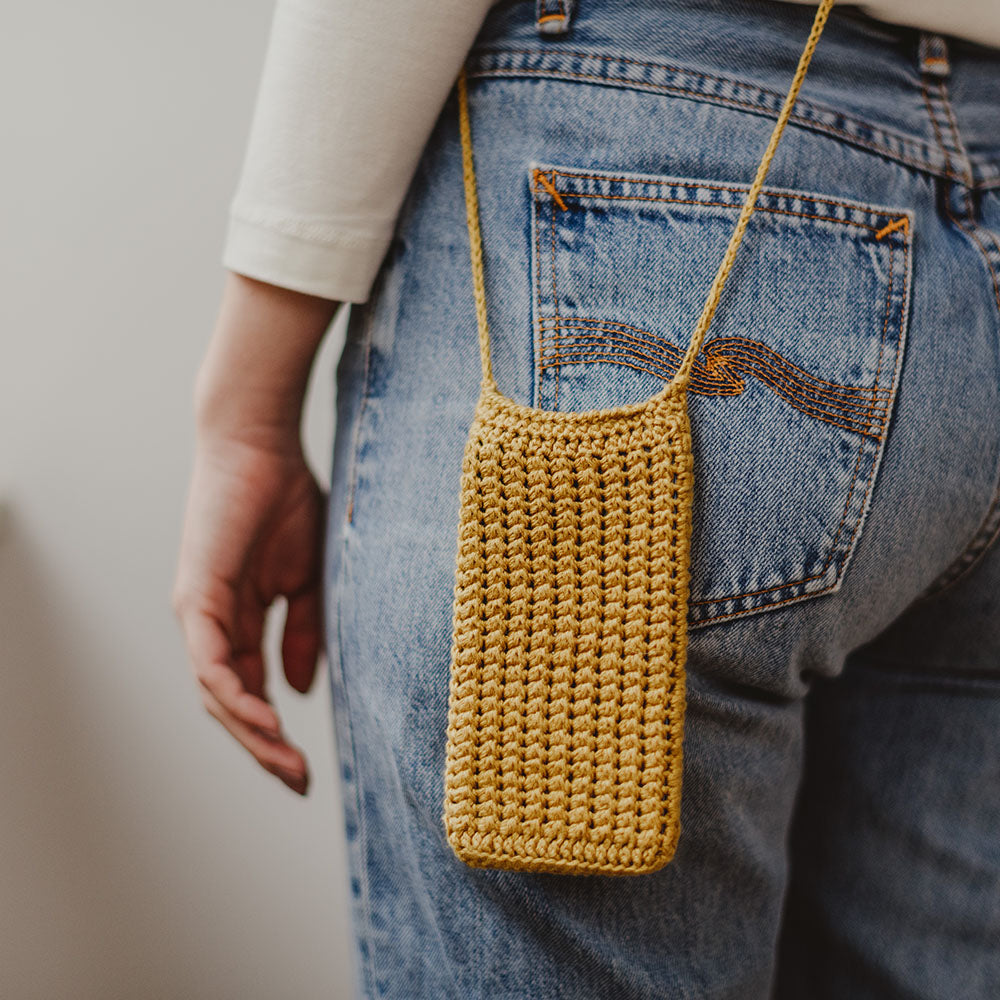 PATTERN | GAN PHONE BAG