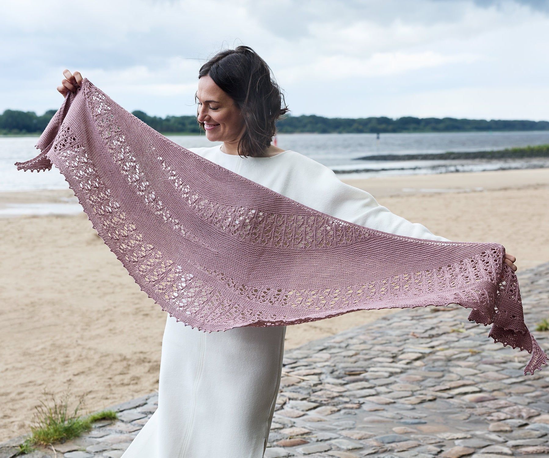 Pattern Shawl Play of Light