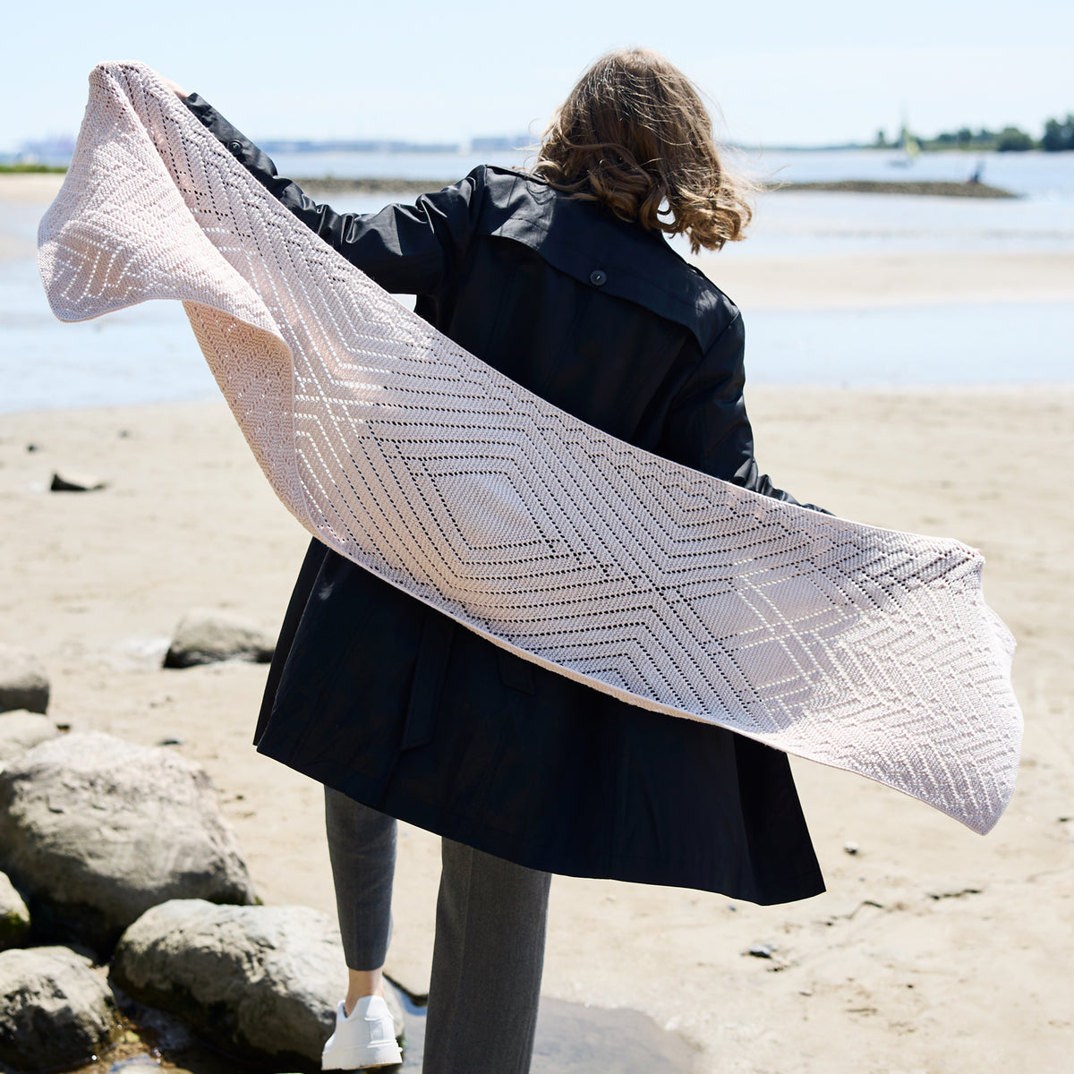 Pattern Shawl Miran