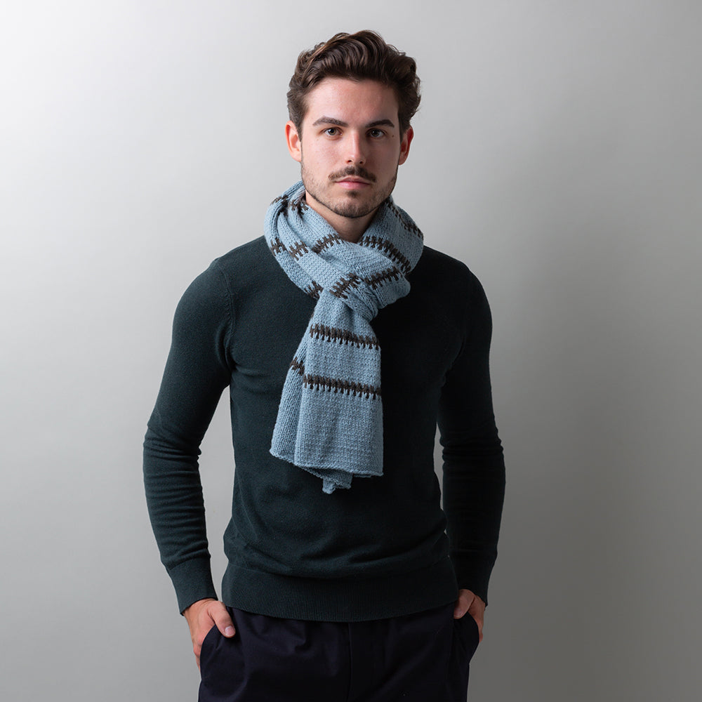 MODÈLE | SLIP LINES SCARF
