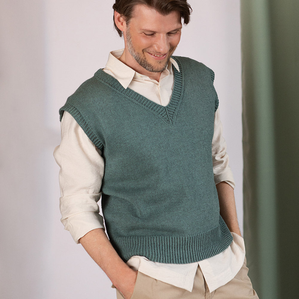 MODÈLE | PULL SANS MANCHES HOMME MAX